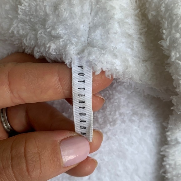 Pottery Barn Teddy Or Sherpa‎ Robe plush size L white cozy soft - Picture 3 of 11
